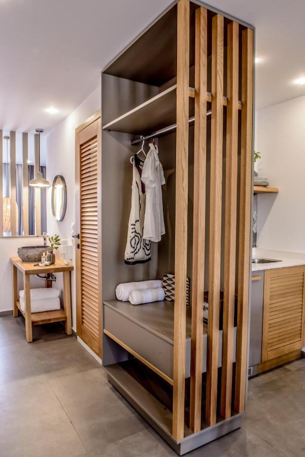 Laia Seafront Luxury Apartments Agia Pelagia Eksteriør bilde